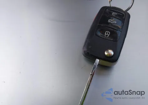 2017 Volkswagen Passat 1.8T S z USA, uszkodzony, nr VIN 1VWAT7A30HC085703